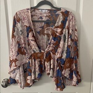 DR2 Flowy Boho Top